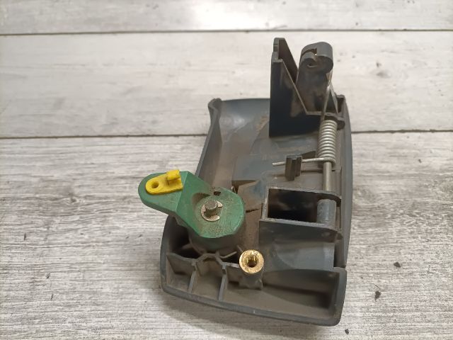 bontott RENAULT KANGOO Csomagtérajtó Kilincs