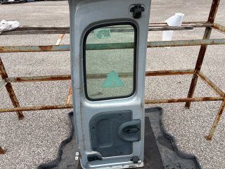 bontott RENAULT KANGOO Csomagtérajtó (Részeivel)
