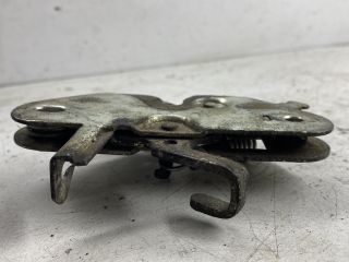 bontott RENAULT KANGOO Csomagtérajtó Zárszerkezet