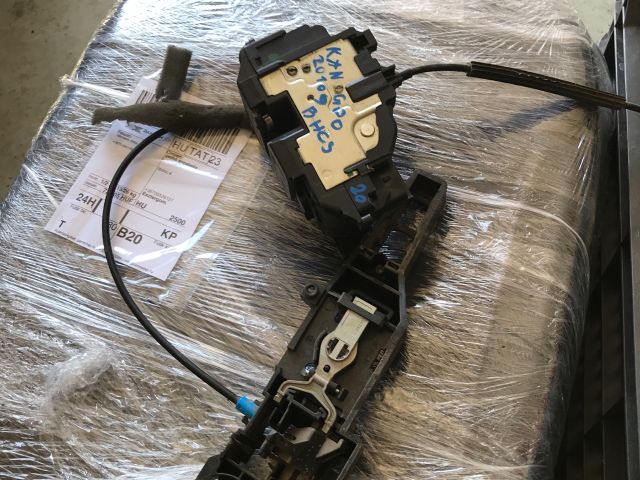 bontott RENAULT KANGOO Csomagtérajtó Zárszerkezet