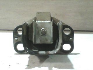 bontott RENAULT KANGOO Motor Tartó Bak (Fém)