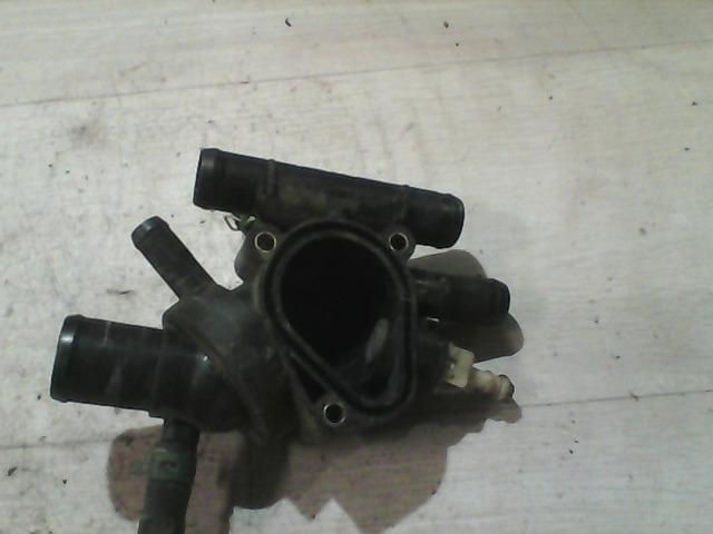 bontott RENAULT KANGOO Termosztátház