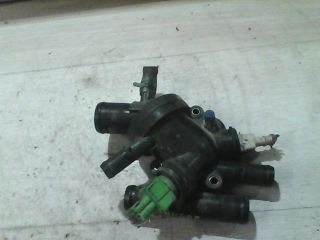 bontott RENAULT KANGOO Termosztátház