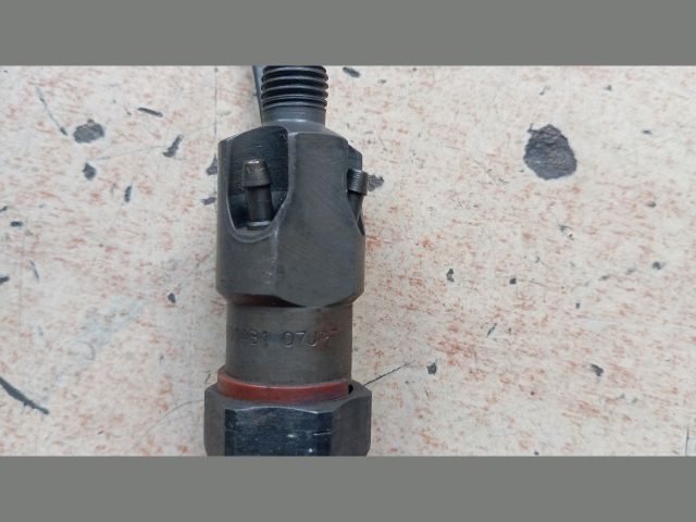 bontott RENAULT KANGOO Porlasztó (1 db)