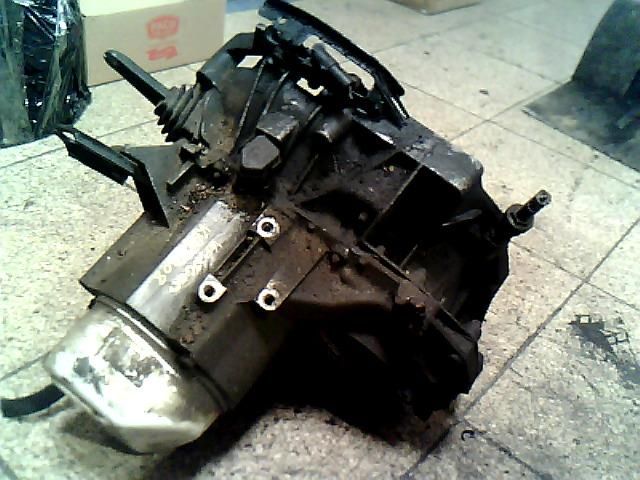 bontott RENAULT KANGOO Váltó (Mechanikus)