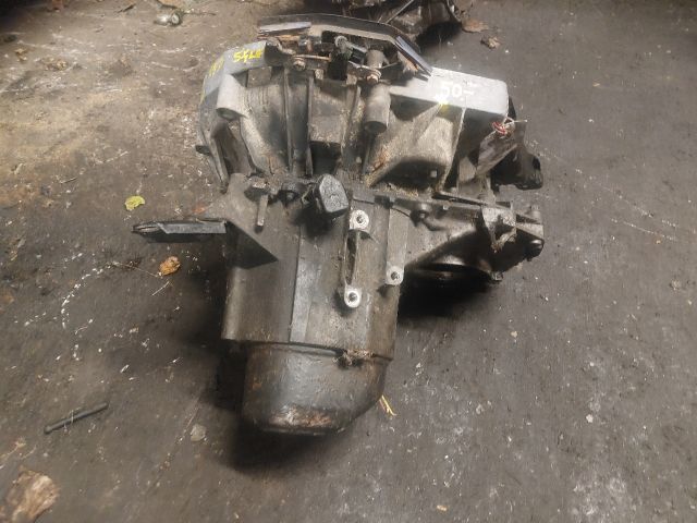 bontott RENAULT KANGOO Váltó (Mechanikus)