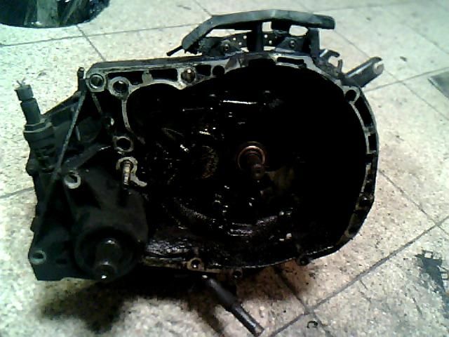 bontott RENAULT KANGOO Váltó (Mechanikus)