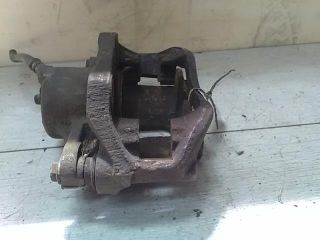 bontott RENAULT KANGOO Jobb első Féknyereg Munkahengerrel