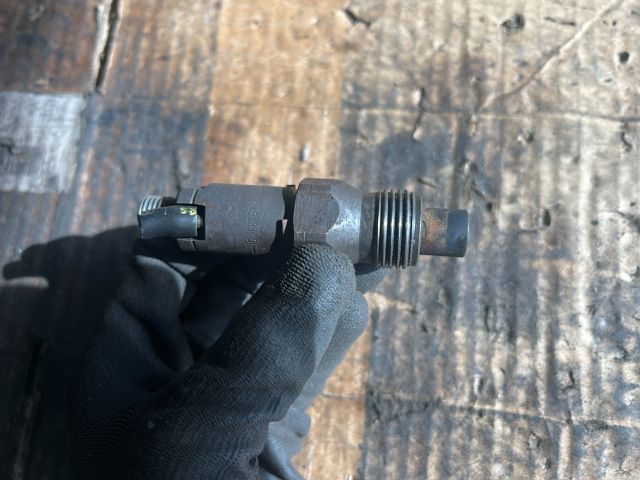 bontott RENAULT KANGOO Porlasztó (1 db)