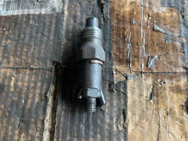 bontott RENAULT KANGOO Porlasztó (1 db)