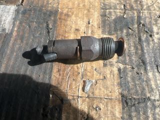 bontott RENAULT KANGOO Porlasztó (1 db)