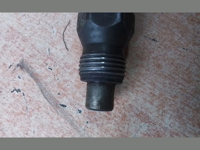 bontott RENAULT KANGOO Porlasztó (1 db)