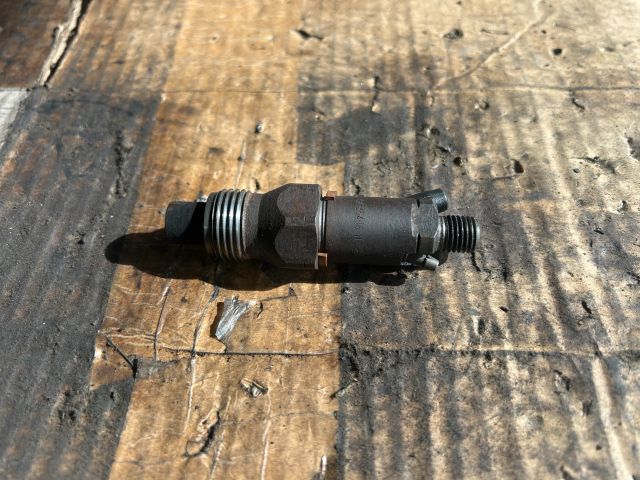 bontott RENAULT KANGOO Porlasztó (1 db)