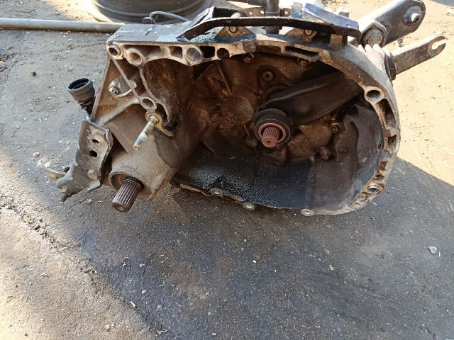 bontott RENAULT KANGOO Váltó (Mechanikus)