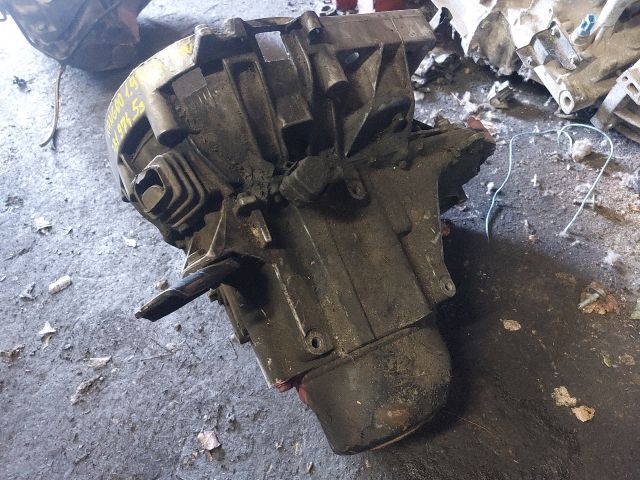 bontott RENAULT KANGOO Váltó (Mechanikus)