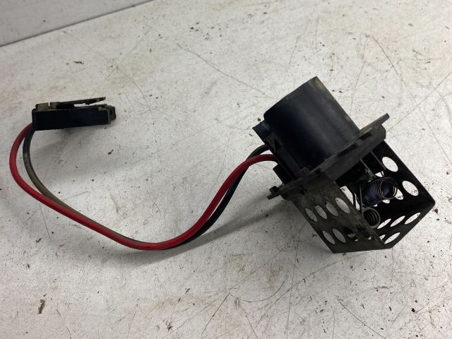 bontott RENAULT KANGOO Előtét Ellenállás Fűtőmotor