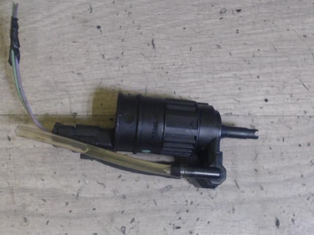 bontott RENAULT KANGOO Első Ablakmosó Szivattyú