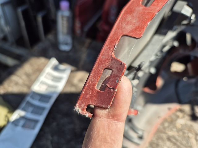 bontott RENAULT KANGOO Első Lökhárító (Üresen)