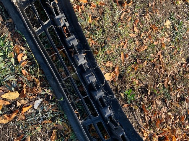 bontott RENAULT KANGOO Első Lökhárító (Üresen)