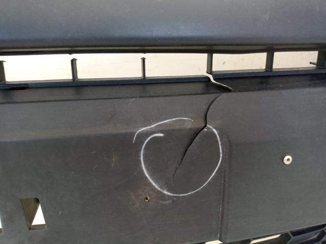 bontott RENAULT KANGOO Első Lökhárító (Üresen)