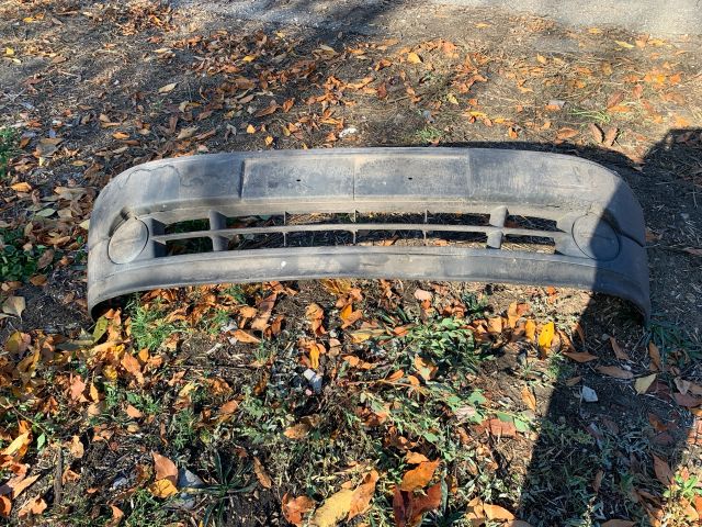 bontott RENAULT KANGOO Első Lökhárító (Üresen)