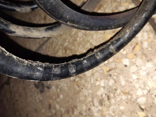 bontott RENAULT KANGOO Első Rugó Pár