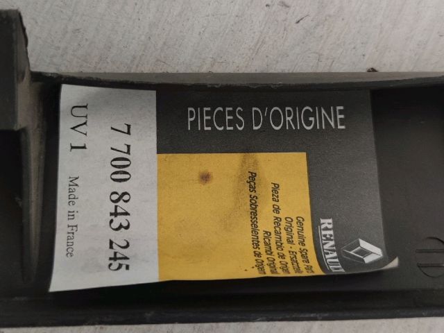 bontott RENAULT KANGOO Felső Hűtő Légterelő