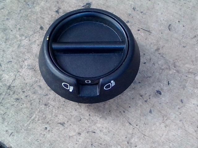 bontott RENAULT KANGOO Fényszórómagasság Állító Kapcsoló