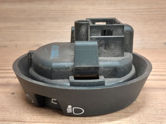 bontott RENAULT KANGOO Fényszórómagasság Állító Kapcsoló