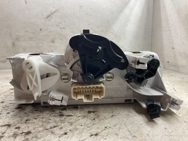 bontott RENAULT KANGOO Fűtéskapcsoló (manuális klímás)