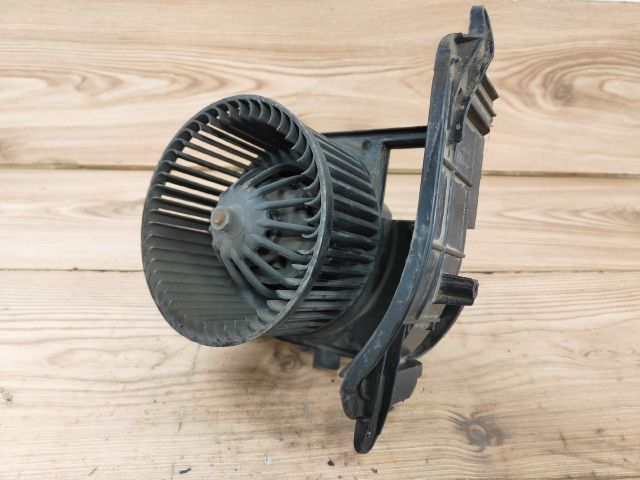 bontott RENAULT KANGOO Fűtőmotor (Klímás)