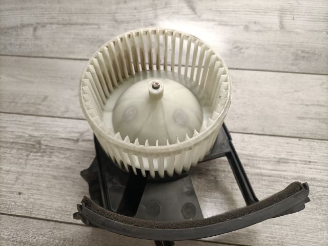 bontott RENAULT KANGOO Fűtőmotor (Klímás)