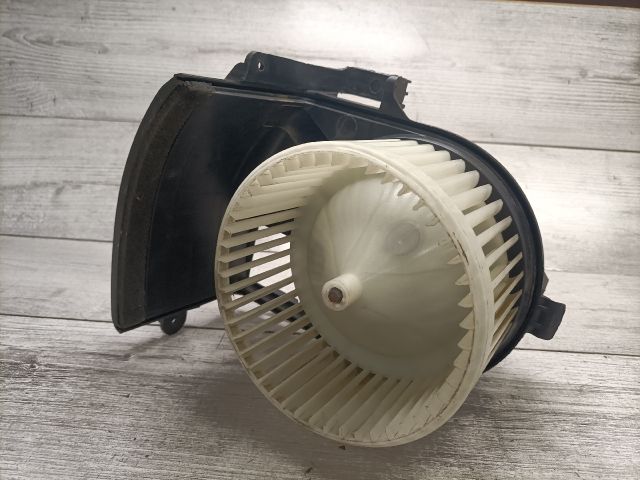 bontott RENAULT KANGOO Fűtőmotor (Klímás)