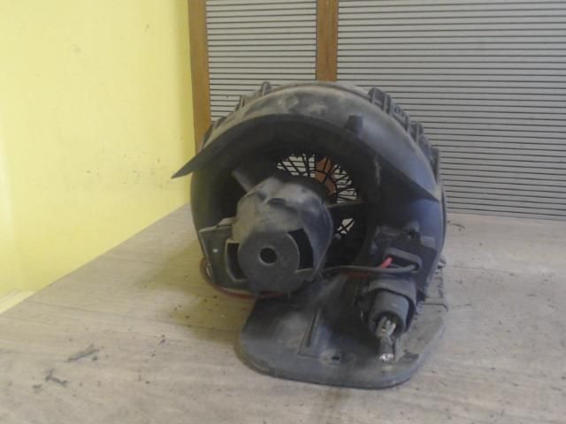 bontott RENAULT KANGOO Fűtőmotor (Nem klímás)