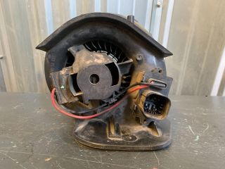 bontott RENAULT KANGOO Fűtőmotor (Nem klímás)