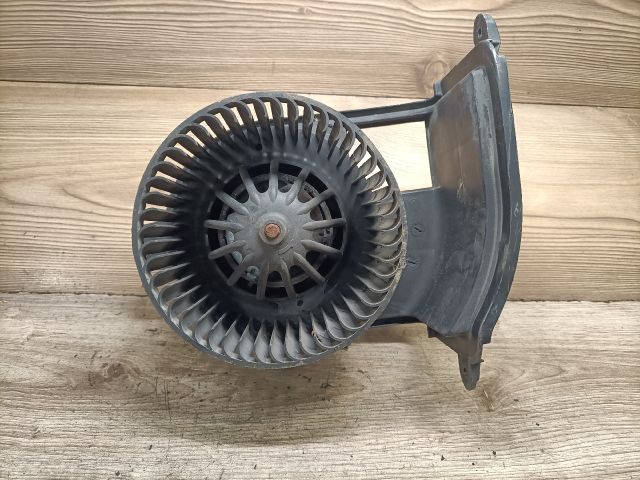 bontott RENAULT KANGOO Fűtőmotor (Nem klímás)