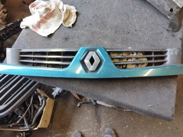 bontott RENAULT KANGOO Hűtőrács