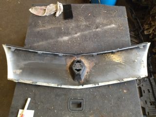 bontott RENAULT KANGOO Hűtőrács