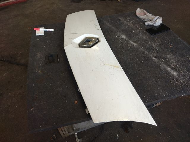 bontott RENAULT KANGOO Hűtőrács