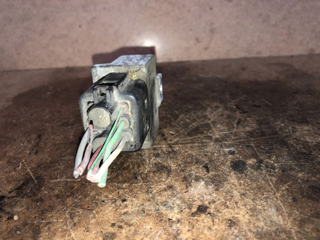 bontott RENAULT KANGOO Izzító Relé