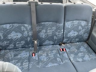 bontott RENAULT KANGOO Jobb Csomagtérajtó Ajtóhatároló