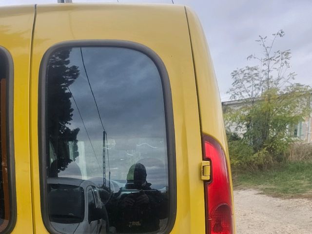 bontott RENAULT KANGOO Jobb Csomagtérajtó (Részeivel)