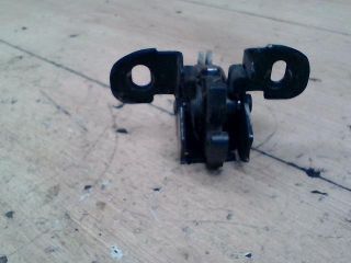 bontott RENAULT KANGOO Jobb Csomagtérajtó Zárszerkezet