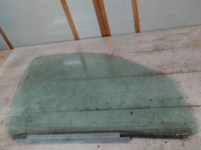 bontott RENAULT KANGOO Jobb első Ablak