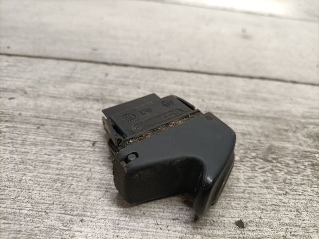 bontott RENAULT KANGOO Jobb első Ablakemelő Kapcsoló