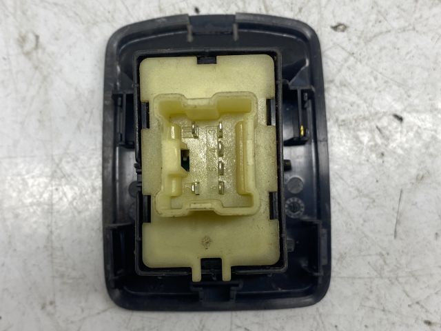 bontott RENAULT KANGOO Jobb első Ablakemelő Kapcsoló