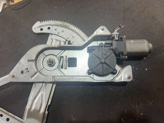 bontott RENAULT KANGOO Jobb első Ablakemelő Szerkezet (Elektromos)