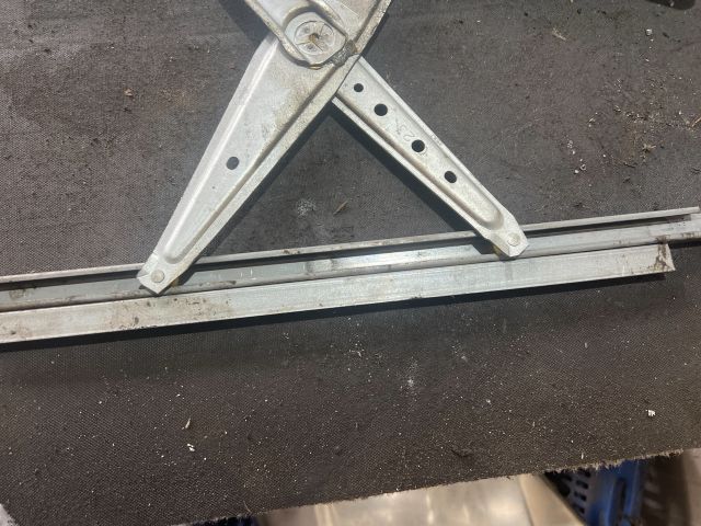 bontott RENAULT KANGOO Jobb első Ablakemelő Szerkezet (Elektromos)