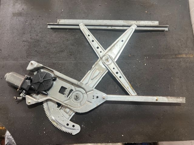 bontott RENAULT KANGOO Jobb első Ablakemelő Szerkezet (Elektromos)