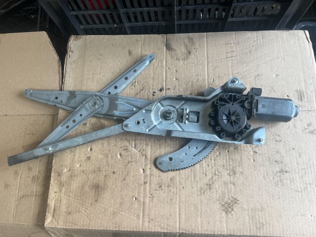 bontott RENAULT KANGOO Jobb első Ablakemelő Szerkezet (Mechanikus)